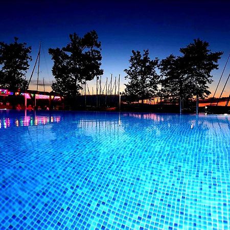 Bl Lakeside Apartman Балатонлелле Екстер'єр фото